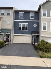Building Photo - 107 Argyle Ct