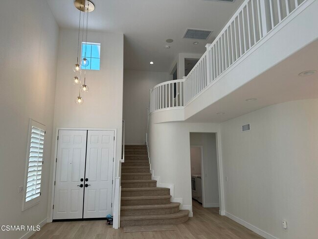 Building Photo - 3045 Blazing Star Dr
