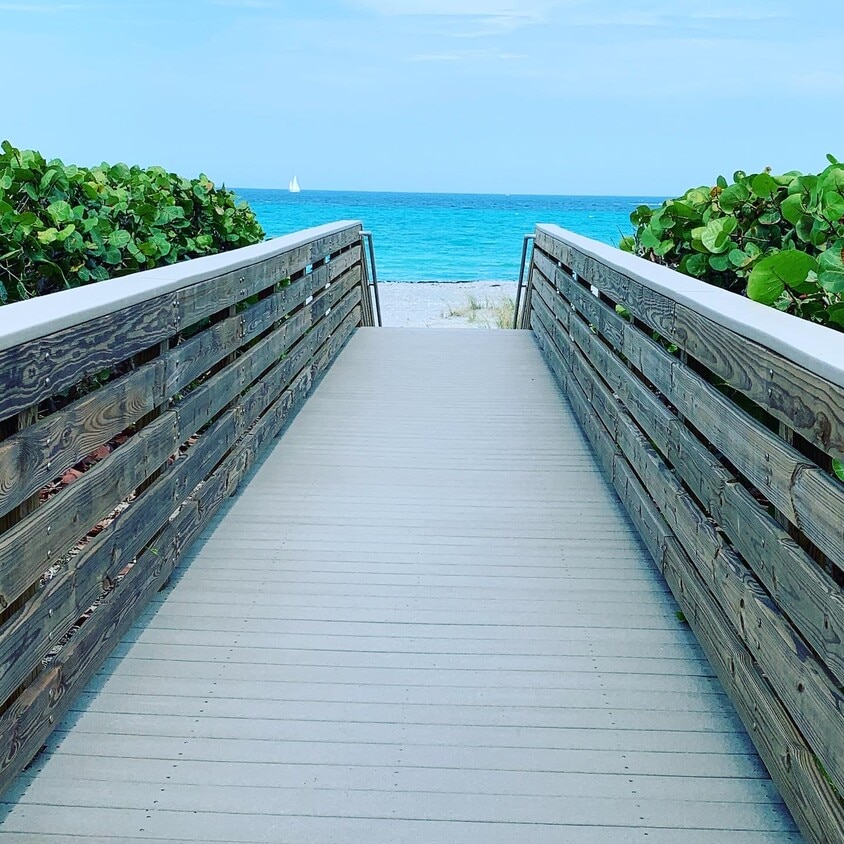 Primary Photo - 600 Ocean Dr