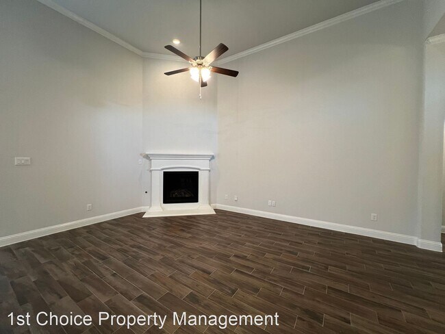 Foto del edificio - 4 br, 2 bath House - 273 Mineral Point Dr