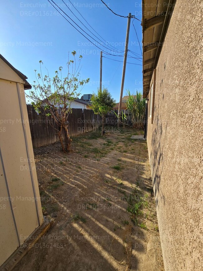 Foto del edificio - 3 bedroom/ 2 bathroom home