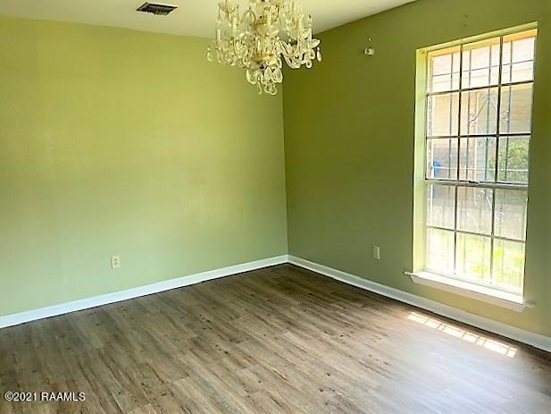 Building Photo - 206 Terry Dr