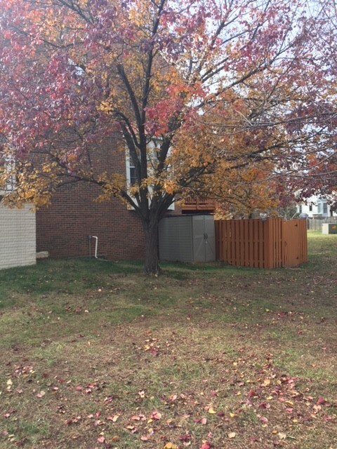 Building Photo - 20933 Rootstown Ter