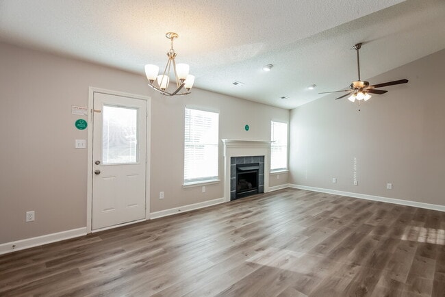 Building Photo - 6710 Rain Creek Way
