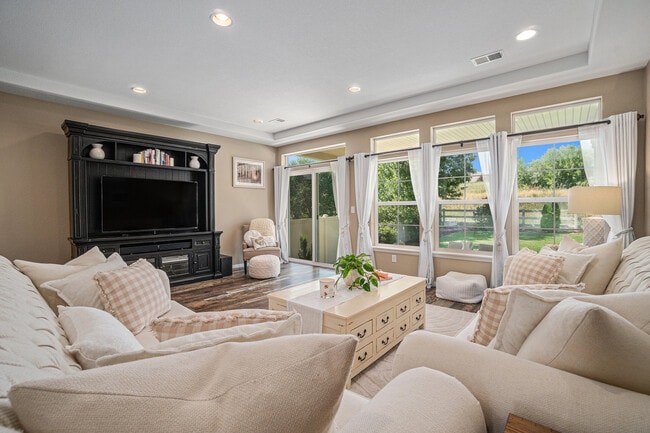Foto del edificio - 4806 Wildwood Way