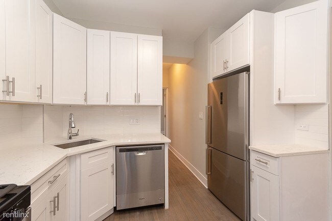 Foto del edificio - 4113 N Damen Ave