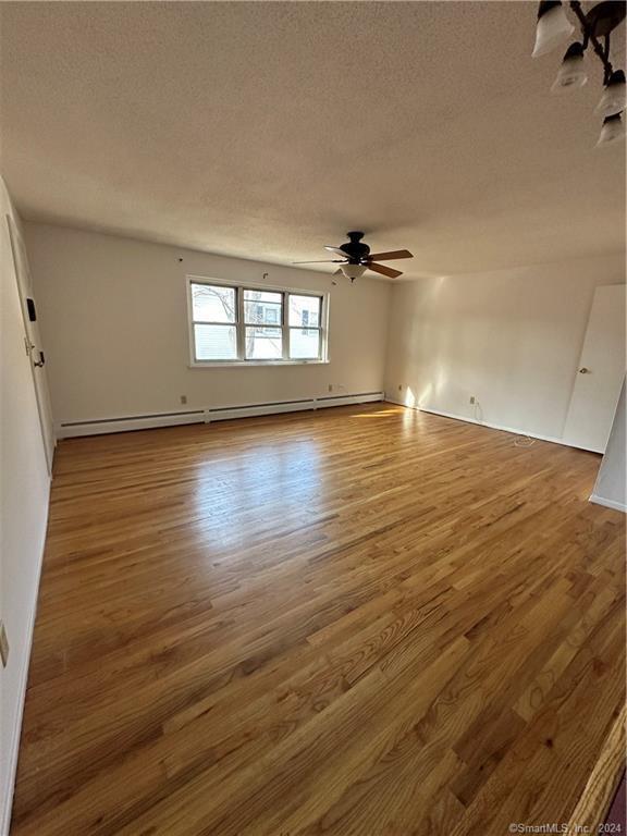 482 Oak Ave Unit 60, Cheshire, CT 06410 Condo for Rent in Cheshire, CT