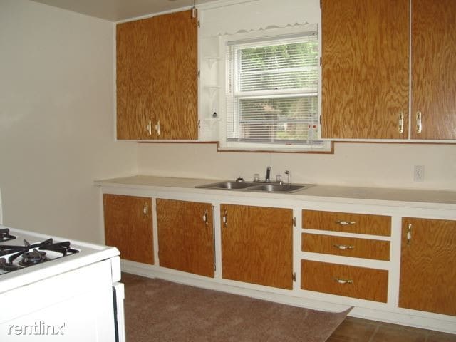Foto del edificio - 3 br, 1 bath House - 3427 Edna Blvd