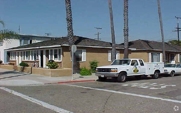 Foto del edificio - 1217-1223 Ocean Ave