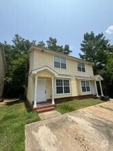 Building Photo - 1552 Devoe St