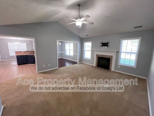 Building Photo - 5236 Goshawk Dr