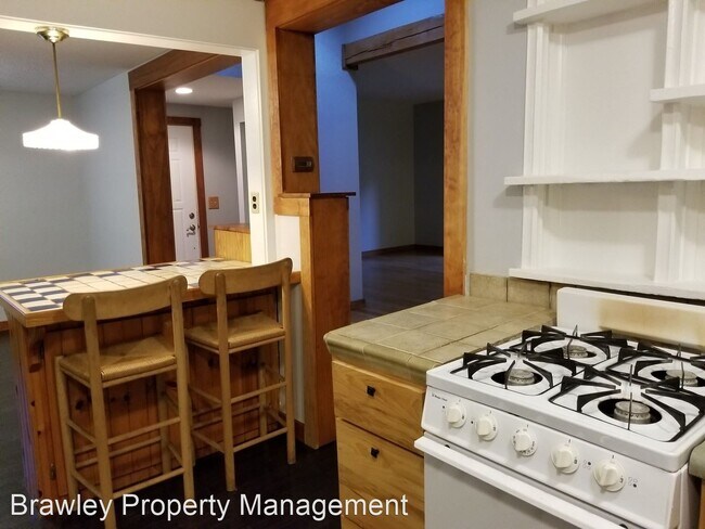 Foto del edificio - 3 br, 2 bath House - 310 E. 16th St