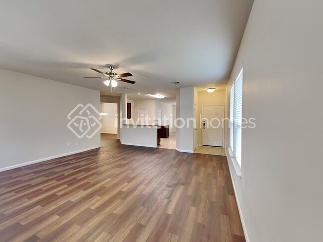 Building Photo - 927 Doubletree Glen Dr