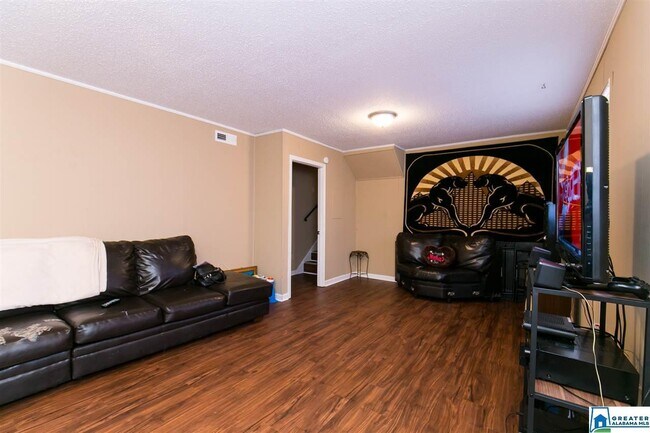 Building Photo - 5099 Darlene Dr
