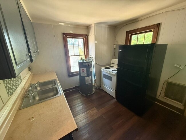 Photo - 107 Rayon Dr Apartment