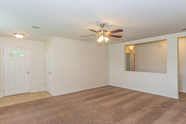 Foto del edificio - 7166 Newman Lake Ct