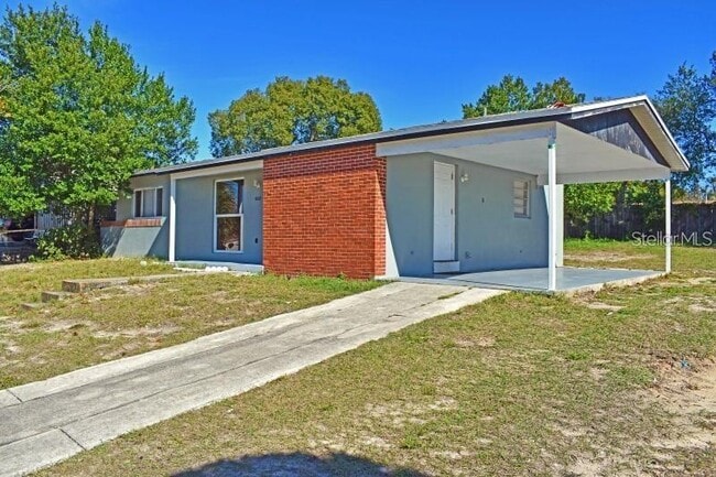 Building Photo - 1002 Cobblestone Dr