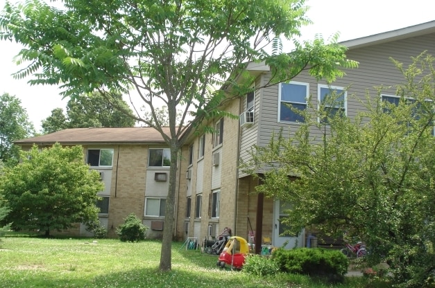 Building Photo - 11 Bennett Way