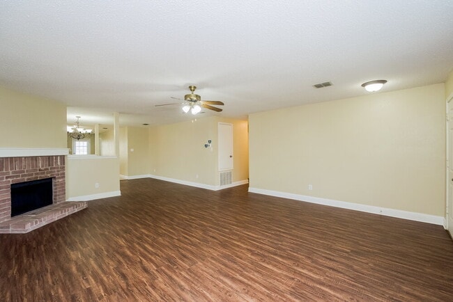 Building Photo - 648 Granite Ridge Dr