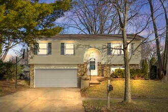 Building Photo - 1614 Lucylle Ave