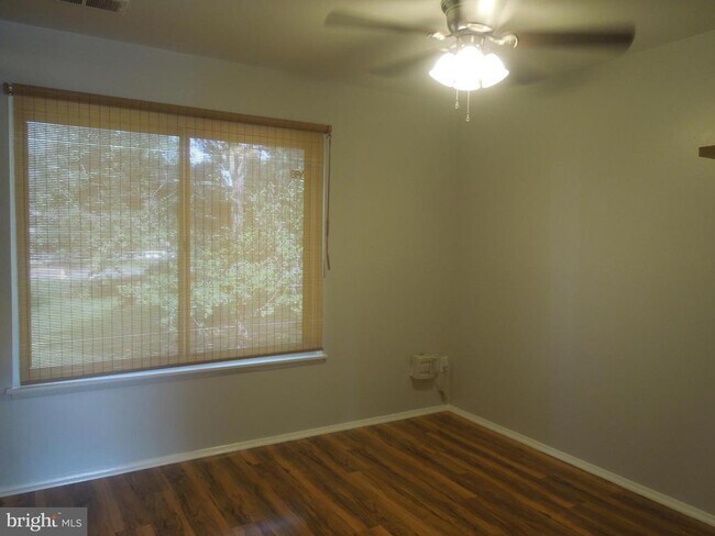 Foto del edificio - 1612 Grason Ln