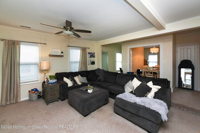 Building Photo - 47 Washington St