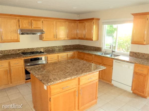 Building Photo - 4384 Stone Mountain Dr