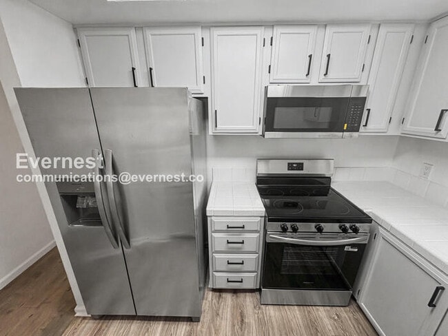 Building Photo - 1424 Market St