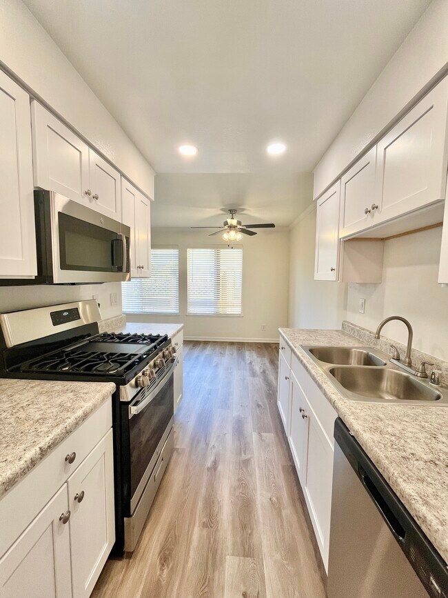 Foto del edificio - Bridgeport Apartment Homes