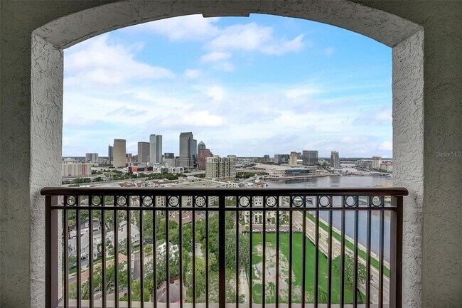 Building Photo - 345 Bayshore Blvd