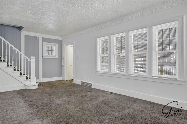 Foto del edificio - 13932 Roselawn St