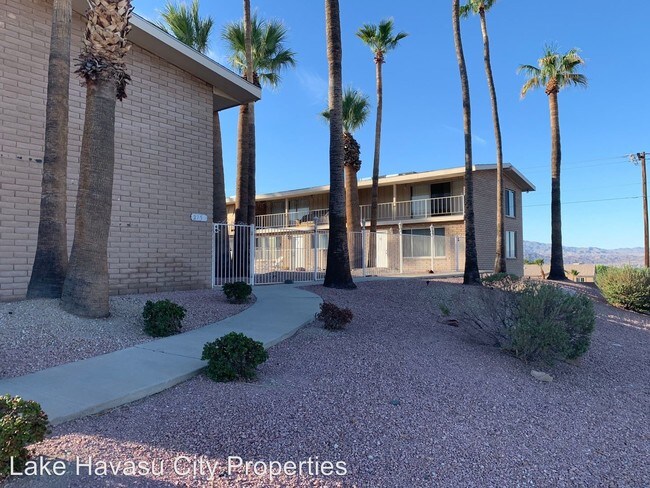 Foto del edificio - 2750 Palo Verde Blvd S