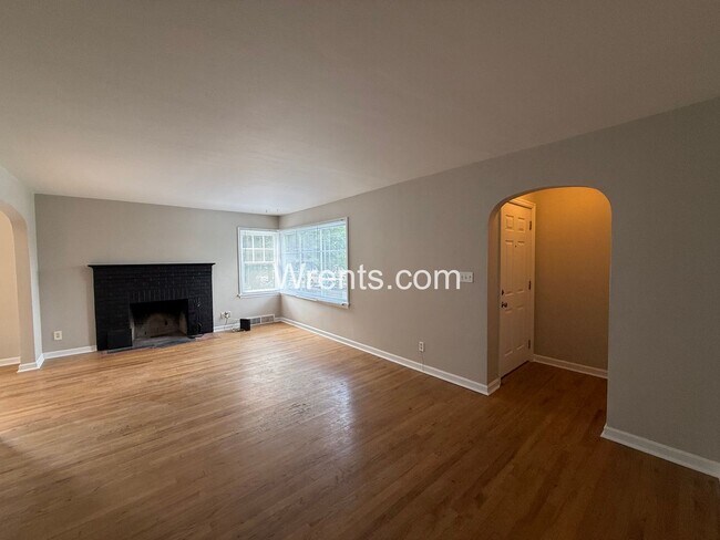 Foto del edificio - 1104 E 14th Ave