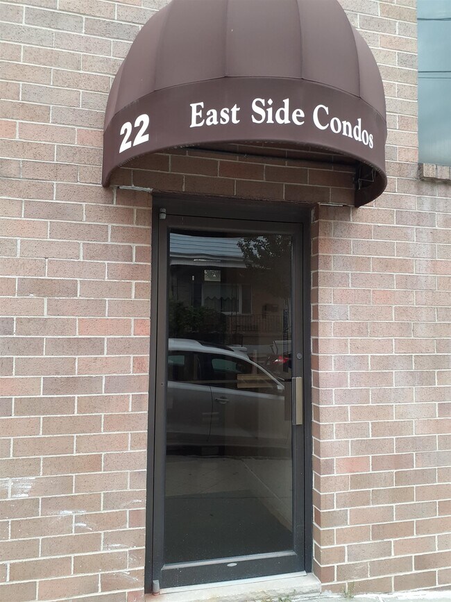 Building Photo - 22 69th St
