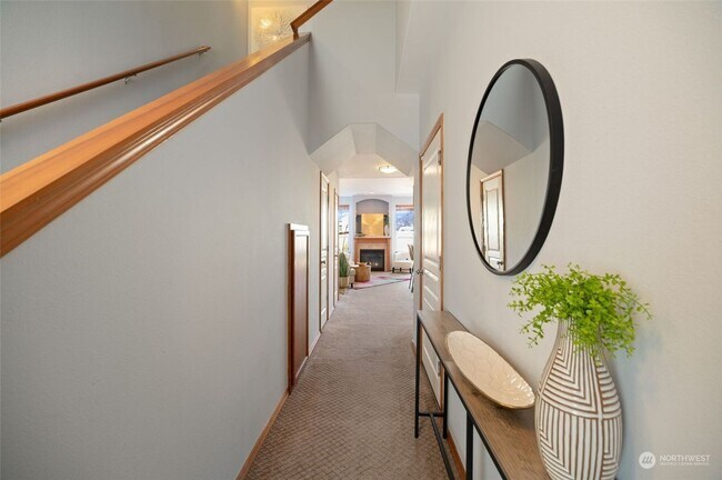 Foto del edificio - 2 Bedroom 2.5 Bath Town House with Fenced ...
