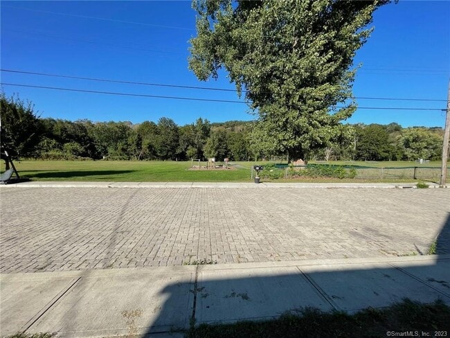 Foto del edificio - 79 River St