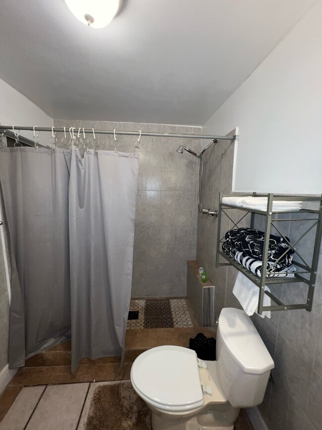 Building Photo - 12981 Branford St