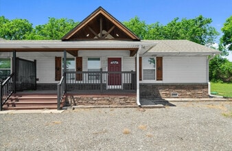 Building Photo - 18350 FM 47