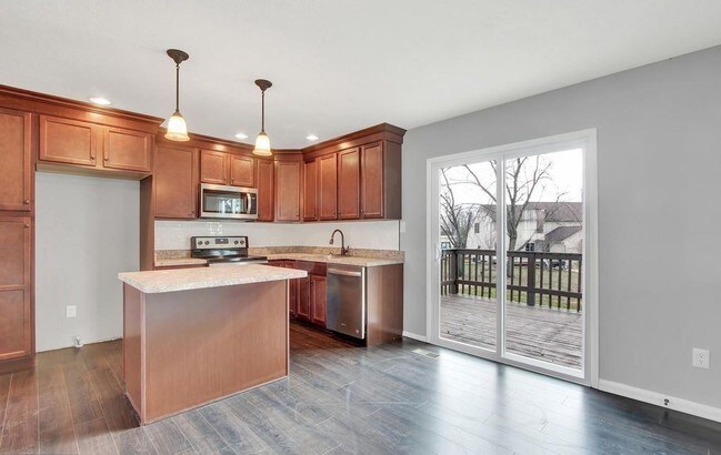 Foto del edificio - 3 br, 2 bath House - 3230 DAVIDSBURG ROAD
