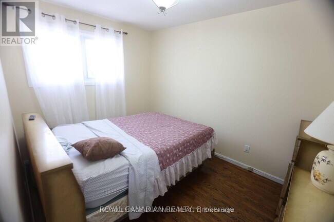 Photo du bâtiment - 77 Culver Crescent