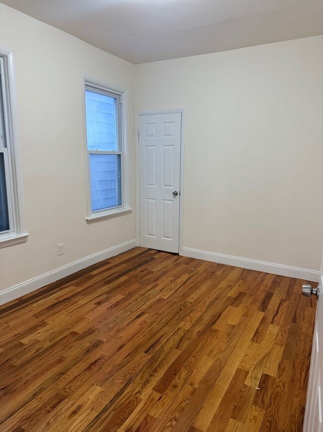 Foto del edificio - 165 N Oraton Pkwy