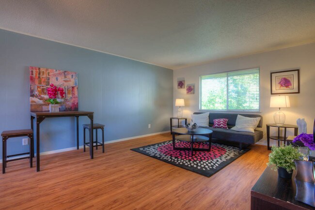 La Paz Apartments Austin Tx Primary Photo La Paz Apartments