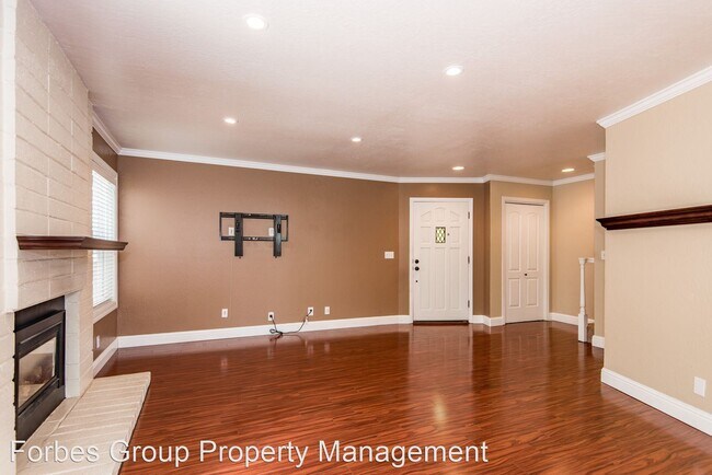 Foto del edificio - 2 br, 2.5 bath House - 1325 Fruitdale Ave