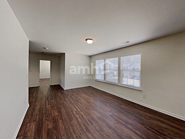 Foto del edificio - 9015 Goldfields Drive