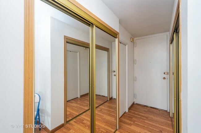 Foto del edificio - 1636 N Wells St