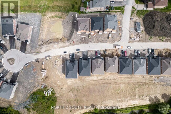 Building Photo - 30 Virro Ct