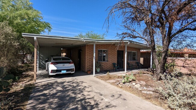 Foto del edificio - 1344 W Delaware St