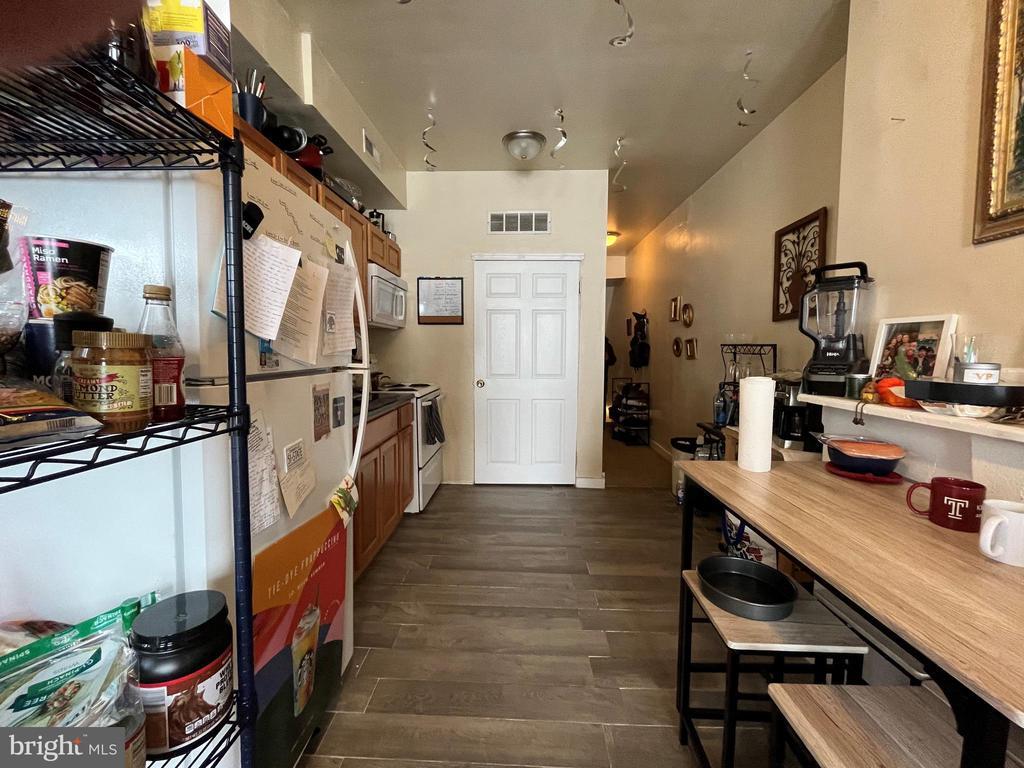 Foto principal - 1429 W Norris St