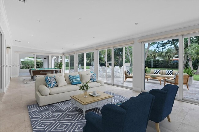 Building Photo - 6601 Chapman Field Dr