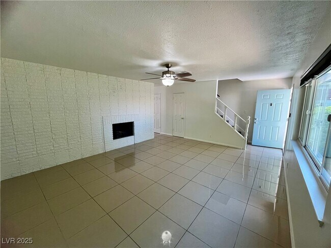 Foto del edificio - 109 Greenbriar Townhouse Way